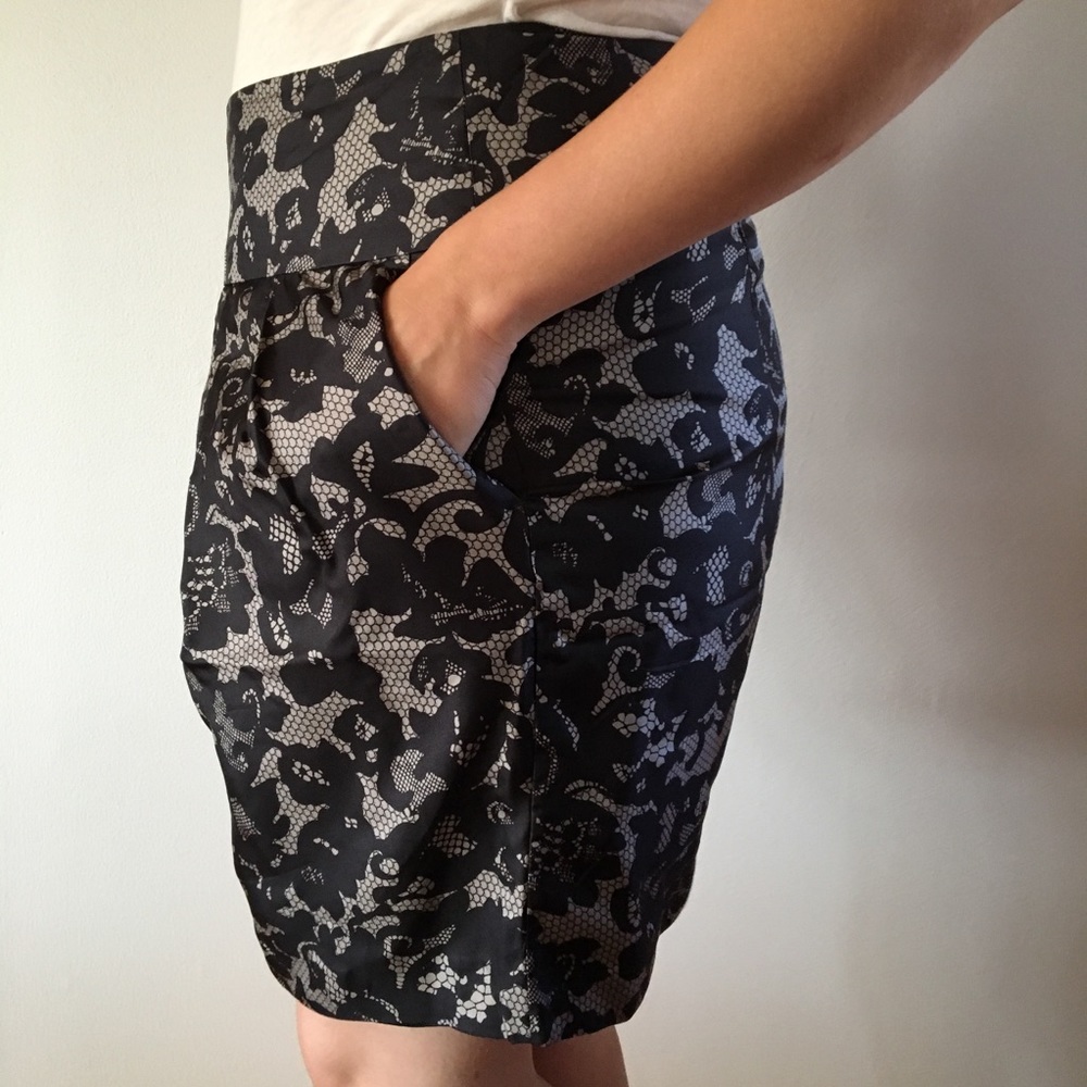 Silk Banana Republic mini skirt
